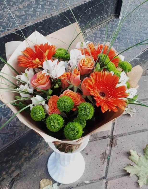 Букет цветов из: Герберы, Хризантемы, Альстромерии и Розы в Казгулаке