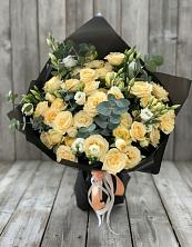 Букет цветов из:  Розы и Лизиантусы в Казгулаке