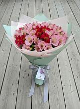 Букет цветов из:  Альстромерии в Казгулаке