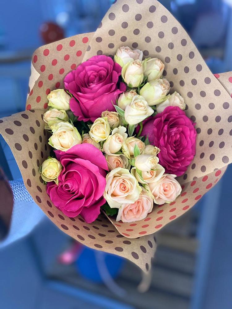 Букет цветов из: Розы в Казгулаке