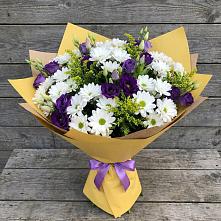 Букет цветов из:  Ирисы, Хризантемы и Ромашки в Казгулаке