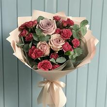 Букет цветов из:  Гвоздики и Розы в Казгулаке