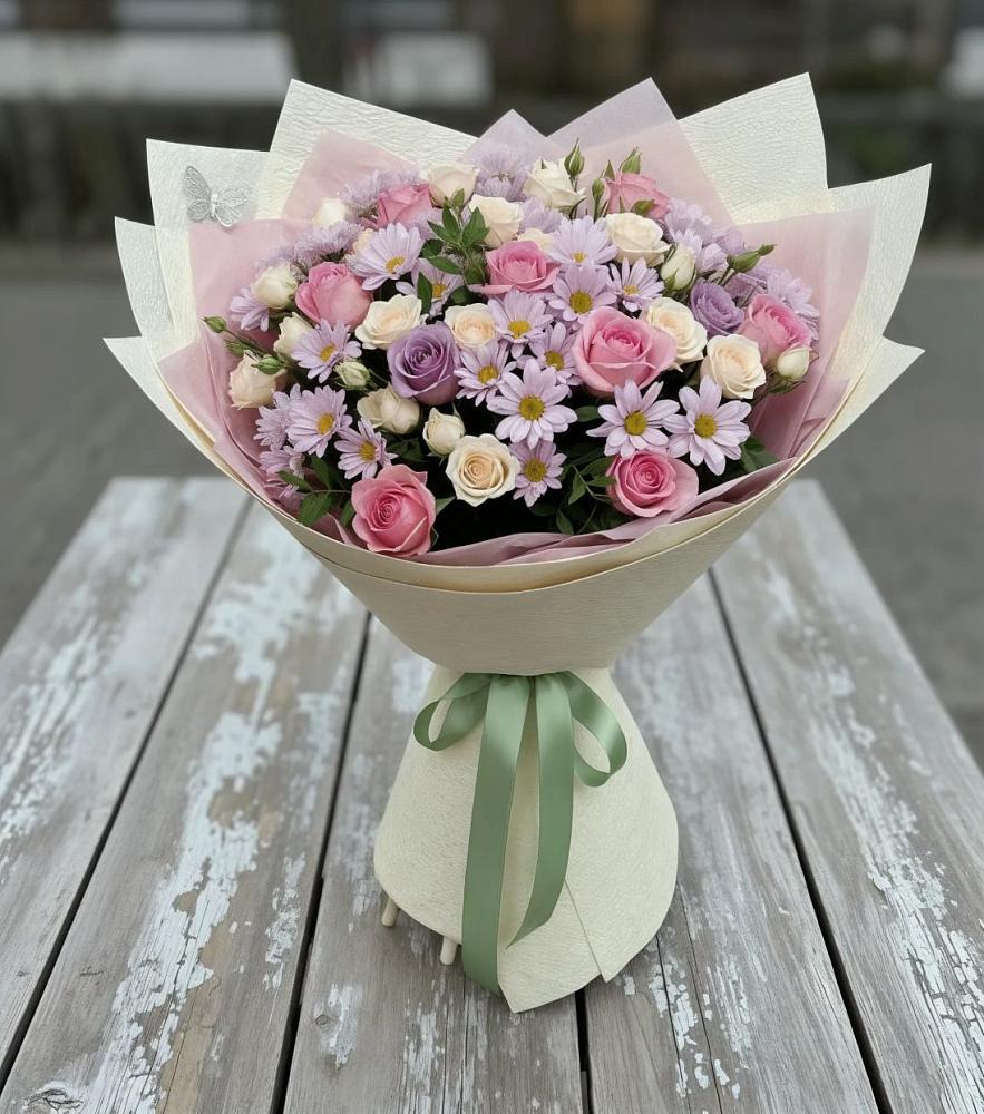 Букет цветов из: Розы и Хризантемы в Казгулаке